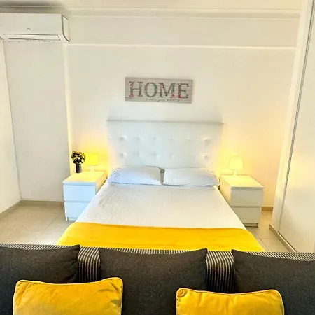 Da Rocha, 404 Casa Dos Arcos, Charming Studio, Air Conditioning, Internet, Pools, Sea View, By Ig Appartamento Portimão