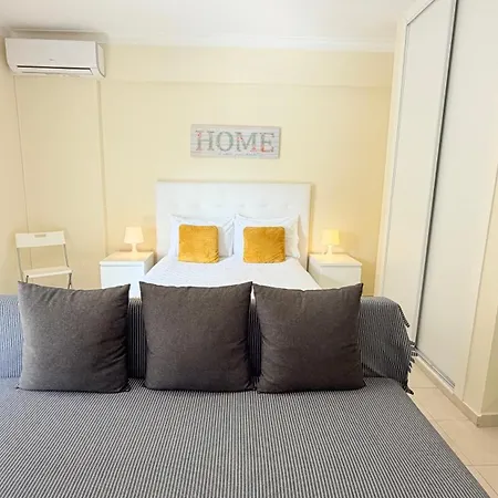 Appartamento Da Rocha, 404 Casa Dos Arcos, Charming Studio, Air Conditioning, Internet, Pools, Sea View, By Ig