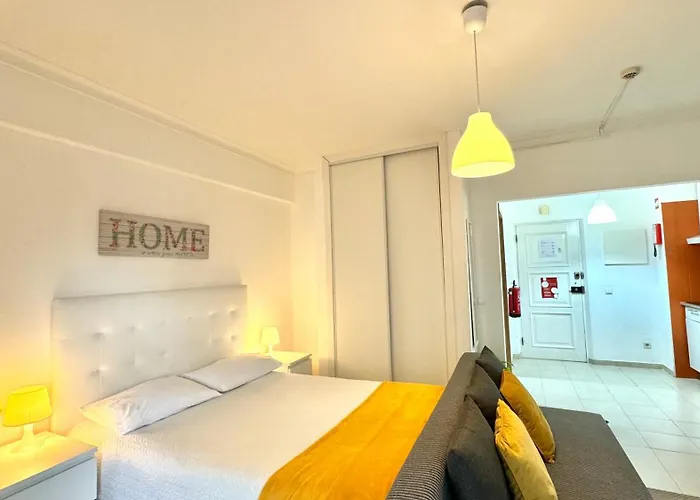 Appartamento Da Rocha, 404 Casa Dos Arcos, Charming Studio, Air Conditioning, Internet, Pools, Sea View, By Ig Portimão